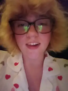mcjbgfhgjhiiilllufjyf's Webcam Show