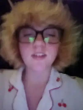 mcjbgfhgjhiiilllufjyf's Webcam Show