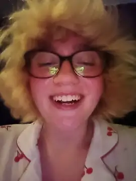mcjbgfhgjhiiilllufjyf webcam show
