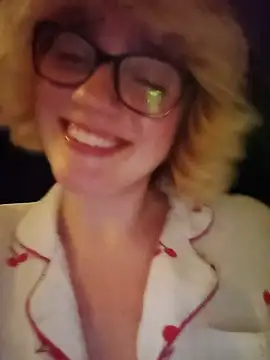 mcjbgfhgjhiiilllufjyf webcam show