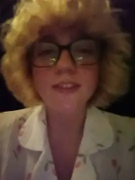 mcjbgfhgjhiiilllufjyf Show in webcam