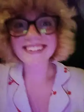 mcjbgfhgjhiiilllufjyfn Webbikameraesitys