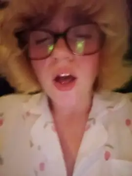 mcjbgfhgjhiiilllufjyf's Webcam Show