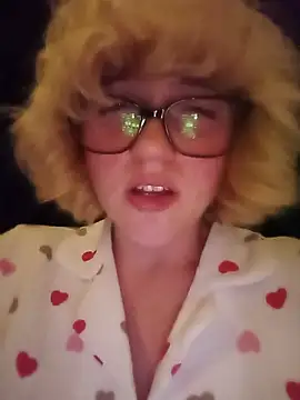 Show modela mcjbgfhgjhiiilllufjyf na web-kameri