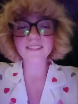 mcjbgfhgjhiiilllufjyf's Webcam Show