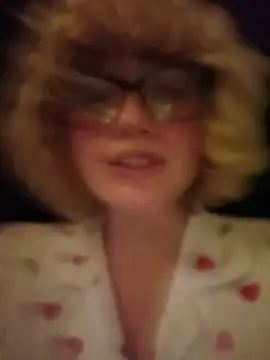 mcjbgfhgjhiiilllufjyf's Webcam Show