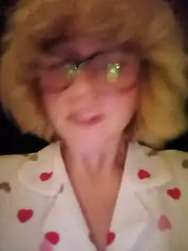 mcjbgfhgjhiiilllufjyf's Webcam Show