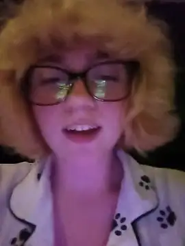 Živý XXX chat mcjbgfhgjhiiilllufjyf