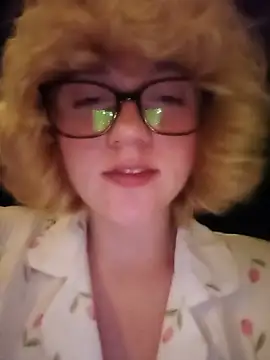 Онлайн чат XXX mcjbgfhgjhiiilllufjyf