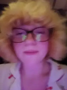 عرض كام mcjbgfhgjhiiilllufjyf