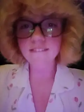 mcjbgfhgjhiiilllufjyf Show Webcam