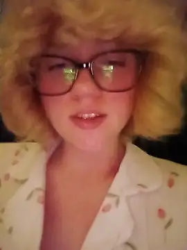 mcjbgfhgjhiiilllufjyf Webcam Show