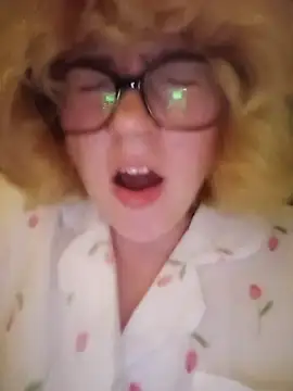 mcjbgfhgjhiiilllufjyf's Live XXX Chat