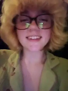 mcjbgfhgjhiiilllufjyf's Webcam Show