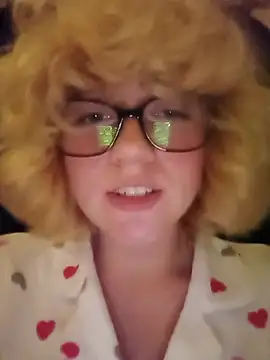 mcjbgfhgjhiiilllufjyf's Webcam Show