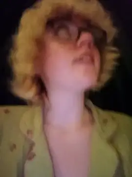 mcjbgfhgjhiiilllufjyf's Webcam Show