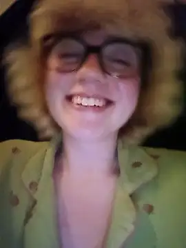 mcjbgfhgjhiiilllufjyf's Webcam Show