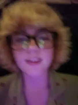 mcjbgfhgjhiiilllufjyf 웹캠 쇼