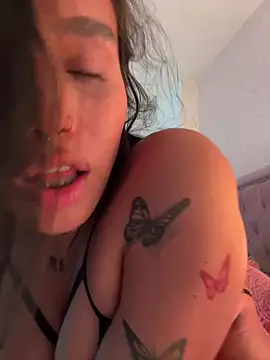 Bella__Wood Webcamshow
