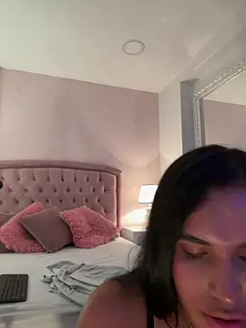 Bella__Wood's Webcam Show