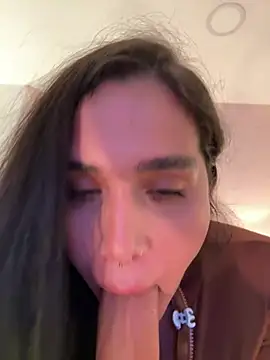 عرض كام Bella__Wood