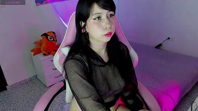 Nicol_Otome_'s Live XXX Chat