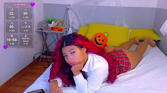 Show modela drooling4daddy na web-kameri