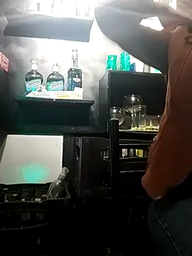 Živá chatovací místnost Dannial51