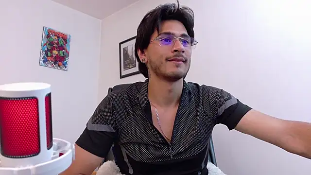 Elian_savoy Show Webcam