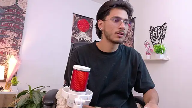 Elian_savoy Show Webcam