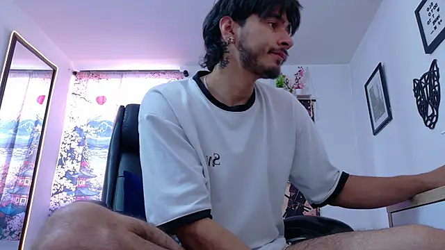 Elian_savoy Show Webcam