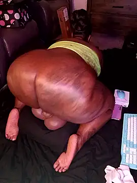 Thickkemzz41's Live XXX Chat