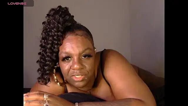 Thickkemzz41 Live XXX-Chat