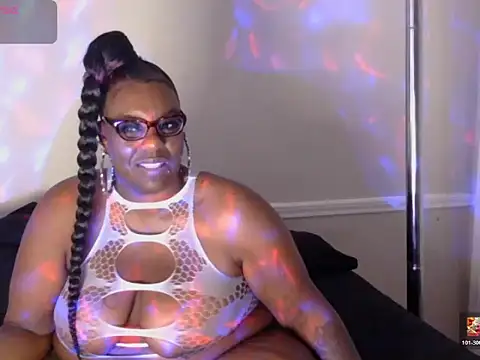 Thickkemzz41's Webcam Show