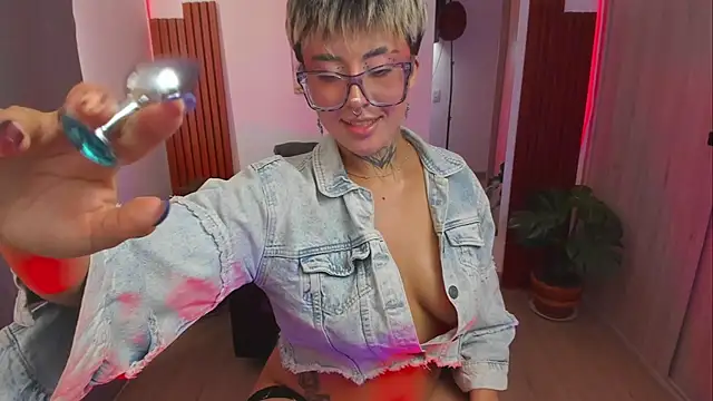 Rebeka-baker's Live XXX Chat