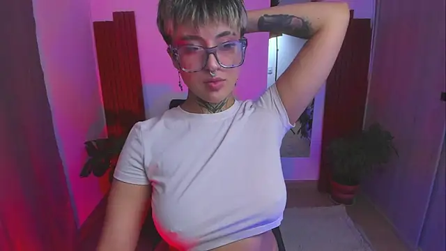 Rebeka-baker's Webcam Show