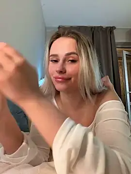amynewsy's Live XXX Chat