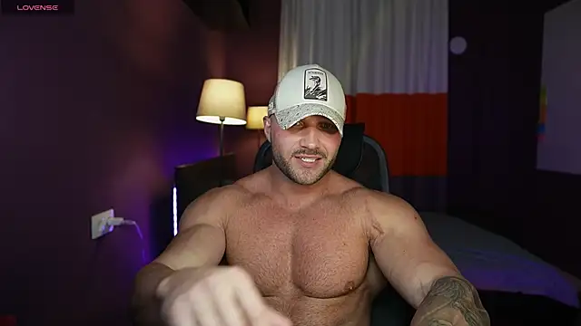 RikAdlerr Show Webcam