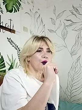 Catty_Lady's Live XXX Chat