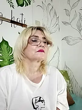 Catty_Lady Obrolan Langsung XXX