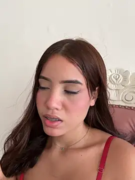 BigBoobs_Goddess Adlı Modelin Canlı XXX Sohbeti