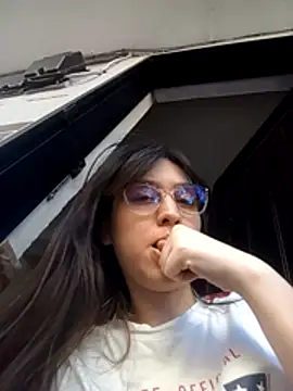 Show modela CoralSmit na web-kameri