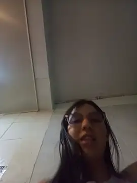 CamilaSmit24 Adlı Modelin Web Kamerası Şovu