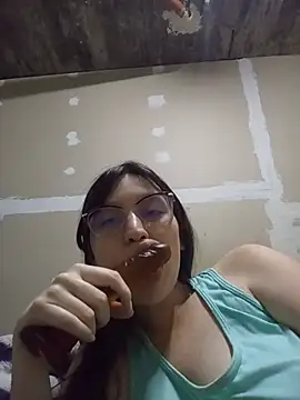 CamilaSmit24's Webcam Show