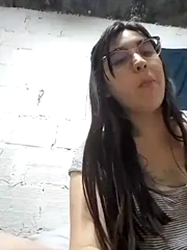 Las_Patronas' Webcam Show