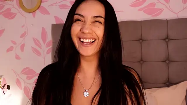 ana_riveros' Webcam Show