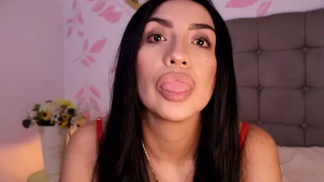 عرض كام ana_riveros