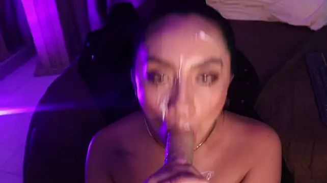 ana_riveros Pertunjukan Webcam