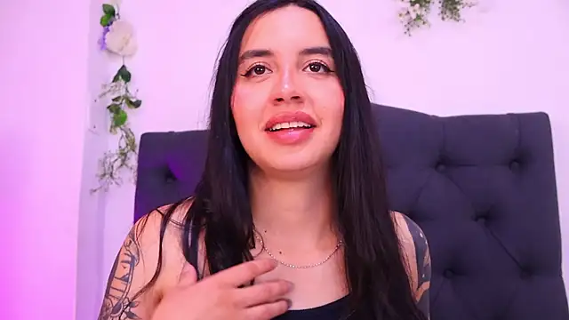 XXX chat uživo modela kaylee_lee