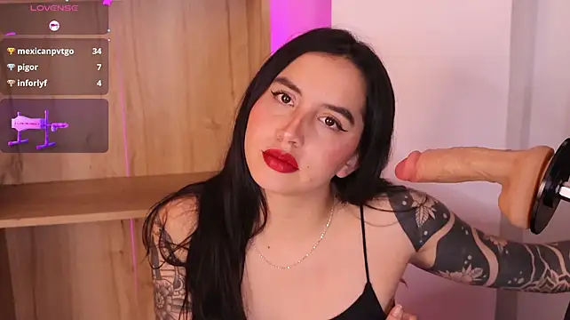 Chat +18 de kaylee_lee ao vivo